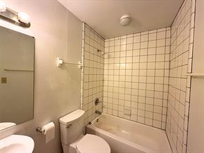 807 W Walnut Street - Photo 17