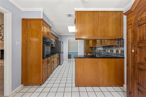2812 Chimney Hill Drive - Photo 8