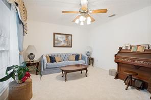 607 N Parkridge Drive - Photo 11