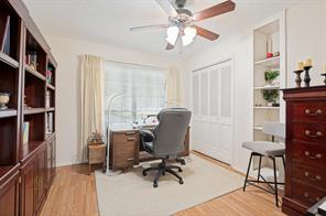 607 N Parkridge Drive - Photo 17