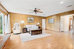 607 N Parkridge Drive - Photo 4