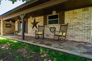 4946 County Road 410 - Photo 2