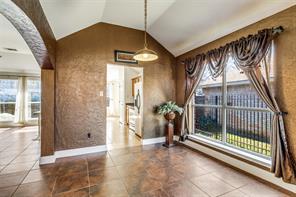4621 Saint Francis Avenue - Photo 8