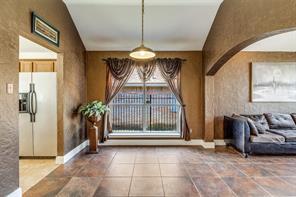 4621 Saint Francis Avenue - Photo 9
