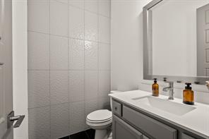 420 St. John Lane - Photo 40