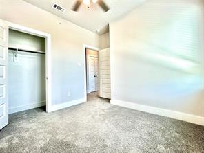 1830 NE Green Oaks Boulevard - Photo 23