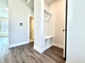 1830 NE Green Oaks Boulevard - Photo 28