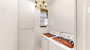 7432 Brentwood Stair Road - Photo 31