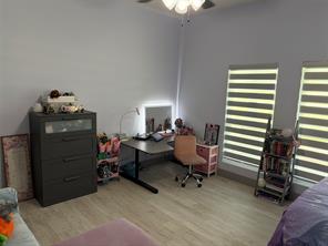 410 S Wickham Street - Photo 17
