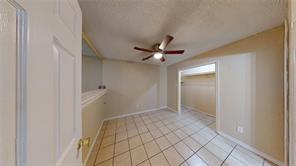 2117 W Walnut Street - Photo 13