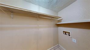 2117 W Walnut Street - Photo 4