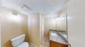 2117 W Walnut Street - Photo 6