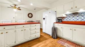 1601 Yarborough Drive - Photo 10