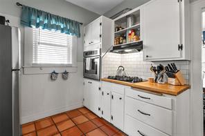2514 Colcord Avenue - Photo 10