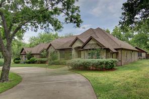 7402 Hampton Drive - Photo 3