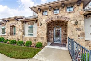 620 Stoneglen Drive - Photo 1