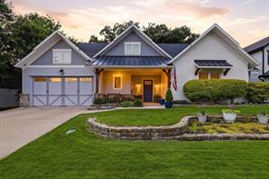908 Baker Street - Photo 1