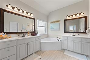 12709 Whispering Wind Drive - Photo 22