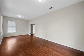 2616 Fort Avenue - Photo 4