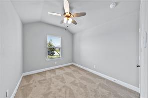 2103 Redwood - Photo 24