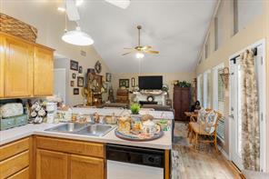 177 Woodfern Glen - Photo 15