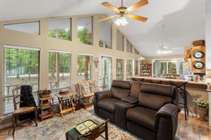 177 Woodfern Glen - Photo 2