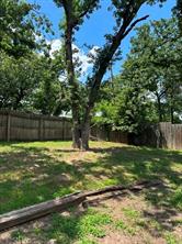 400 Woodlake Circle - Photo 16