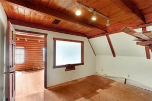 100 Quest Court - Photo 24