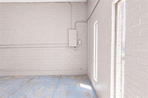 409 N Prairieville Street - Photo 18