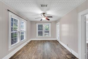 1312 Park Drive - Photo 5