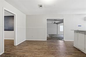 1029 Usher Street - Photo 10