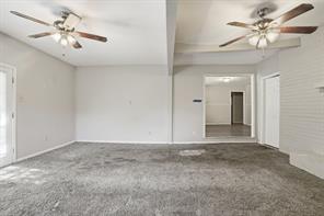 1029 Usher Street - Photo 12