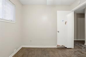 1029 Usher Street - Photo 20