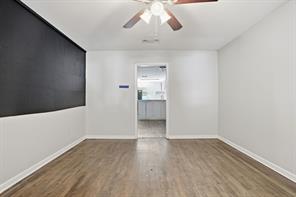 1029 Usher Street - Photo 9
