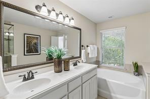 1161 Wiltshire Drive - Photo 14