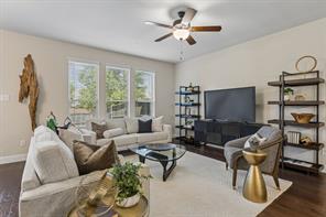 1161 Wiltshire Drive - Photo 2
