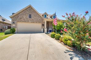 704 Louisville Road - Photo 2