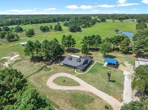 132 Private Road 7105 - Photo 1