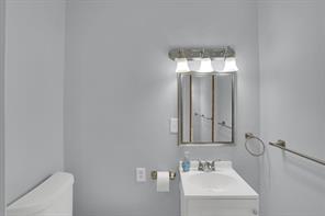 638 Arawe Circle E - Photo 10