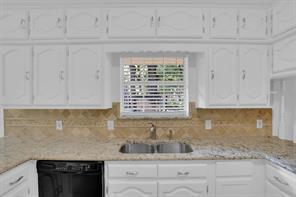 638 Arawe Circle E - Photo 9