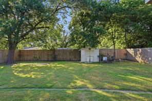 1411 Robin Drive - Photo 25