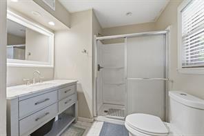 1411 Robin Drive - Photo 6