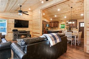 351 Private Road 6294 - Photo 3