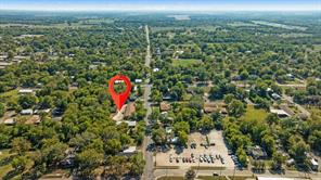 401 S Donoho Street - Photo 1
