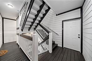 808 Sealy Avenue - Photo 17