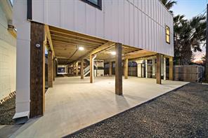 808 Sealy Avenue - Photo 29