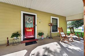 801 S Hall Street - Photo 4