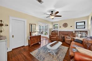 801 S Hall Street - Photo 5