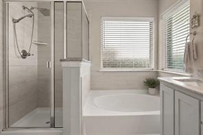 2325 Cambridge Avenue - Photo 17