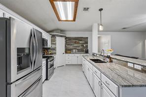 1711 Rushing Way - Photo 9